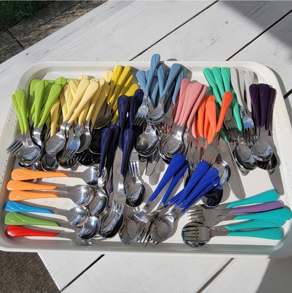 Fiesta Yellow Swirl Flatware 18pcs ~ Retired Item & Color ~ Fiestaware ~ Post-86 - Picture 16 of 16